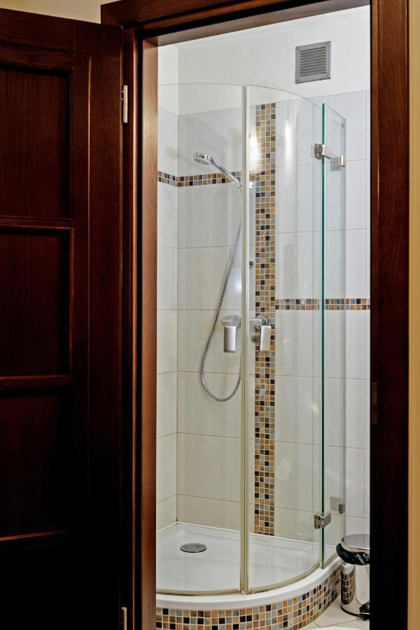 Szucha Apartments วอร์ซอ ภายนอก รูปภาพ