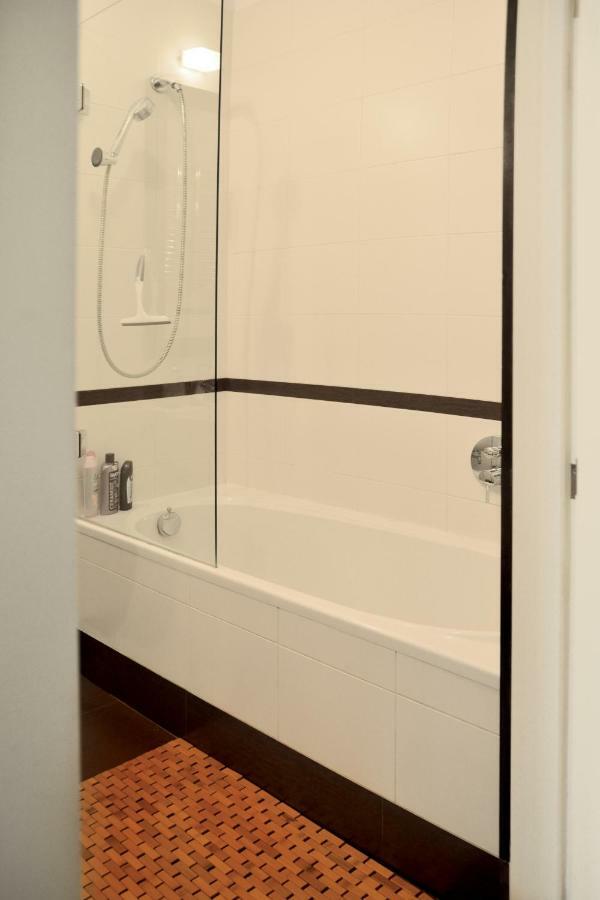 Szucha Apartments วอร์ซอ ภายนอก รูปภาพ