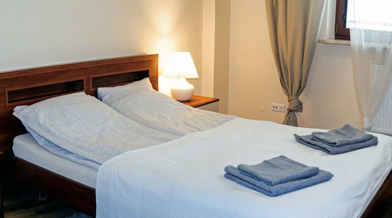 Szucha Apartments วอร์ซอ ภายนอก รูปภาพ